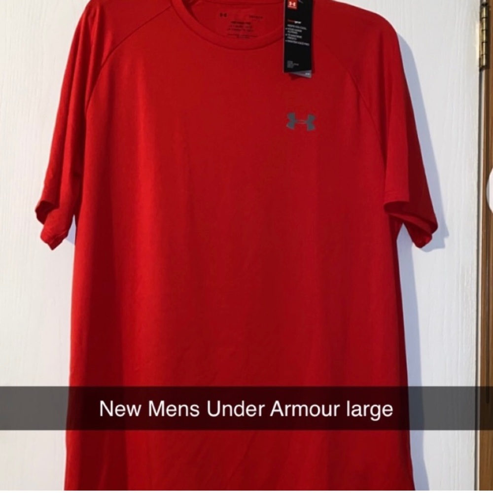 New.. mens Under Armour…..